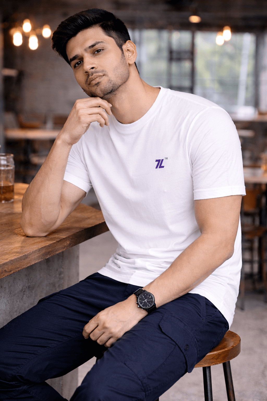 Round Neck white (1)