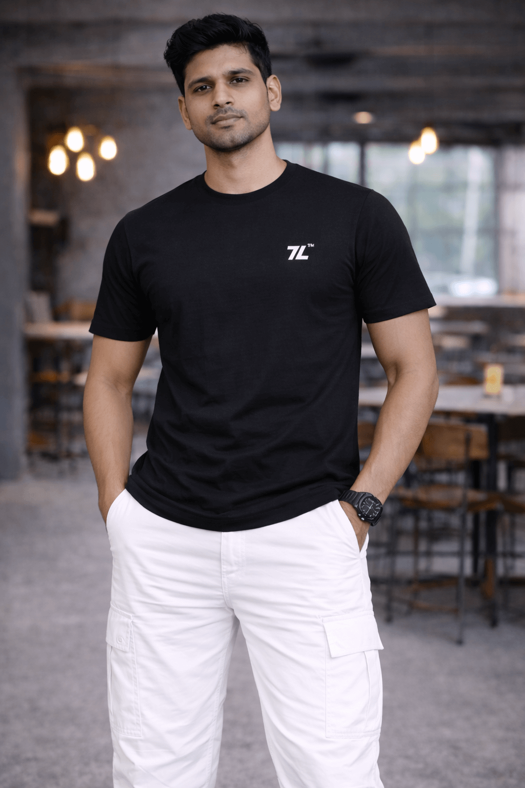 Round neck-Black (3)