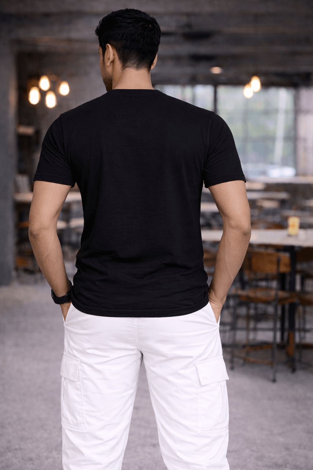 Round neck-Black (5)